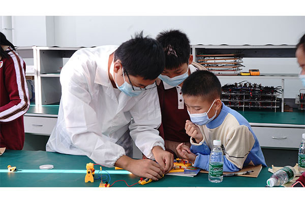 優(yōu)科檢測(cè)&常平板石小學(xué)科普體驗(yàn)活動(dòng)【第三場(chǎng)】 優(yōu)科檢測(cè)&常平板石小學(xué)科普體驗(yàn)活動(dòng)【第三場(chǎng)】