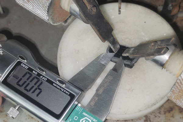 帶線插頭 帶線插頭