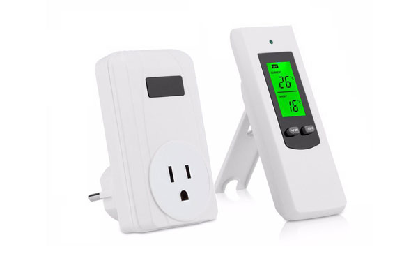 美規智能插座UL498溫升測試.jpg 美規智能插座UL498溫升測試.jpg