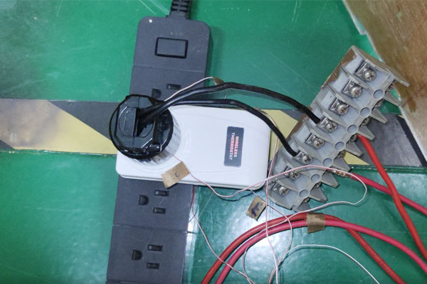 美規智能插座UL498溫升測試02.jpg 美規智能插座UL498溫升測試02.jpg