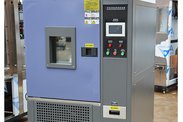 潮態(tài)試驗 潮態(tài)試驗