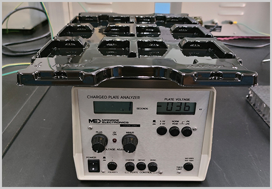 吸塑盤靜電衰減時間測試.jpg 吸塑盤靜電衰減時間測試.jpg